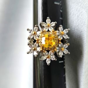 Gorgeous Bling Starburst FLASH Citrine/Cz PT950 Ring